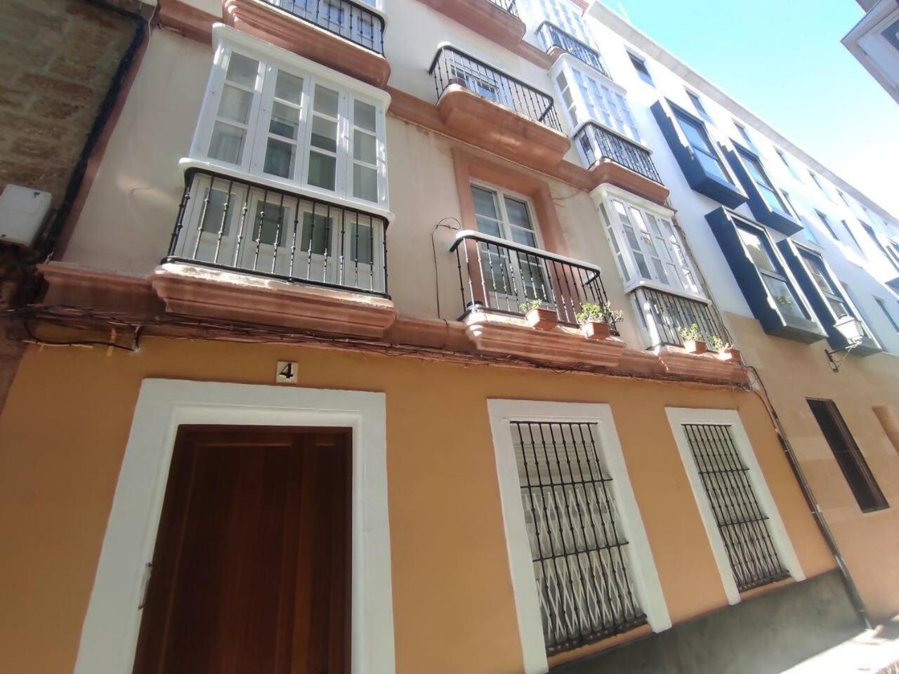 Sh Casa Buda Gran Apartamento En El Centro Cádiz Exterior foto
